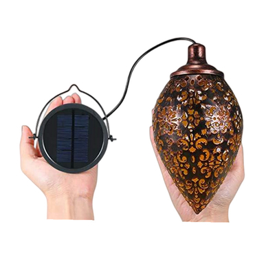 Wisząca zewnętrzna lampa słoneczna IP44 Wodoodporna lampa słoneczna w ogrodzie Metalowa kuta latarnia retro