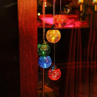 RGB emitujące kolor Solar LED Garden Lights Przenośna dekoracja zewnętrzna