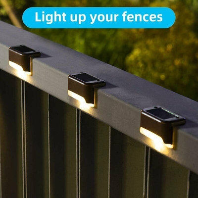 Zewnętrzna lampa ścienna LED zasilana energią słoneczną do schodów korytarzowych IP65 Automatyczna wodoodporna