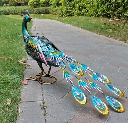 Outdoor Solar Metal Peacock Statue zasilane energią słoneczną światła rzemieślnicze Backyard Party Wedding Decor