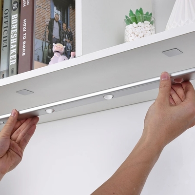 20 cm 30 cm 40 cm 60 cm Ultra cienka dioda LED Bezprzewodowe ładowanie przez USB